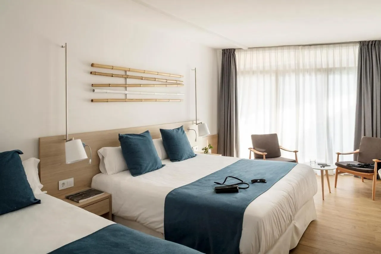 ****  Aqua Hotel Onabrava & Spa 4*Sup Santa Susanna Spanje